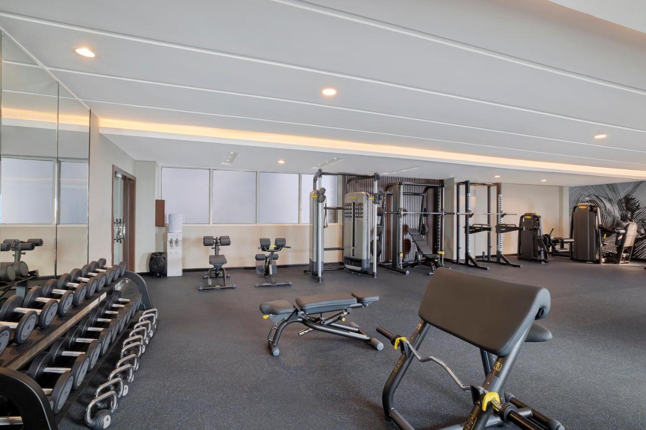 Voco Al Khobar By Ihg Hotel Eksteriør billede The gym at the hotel